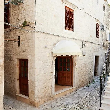 Tomy - Katy * Trogir