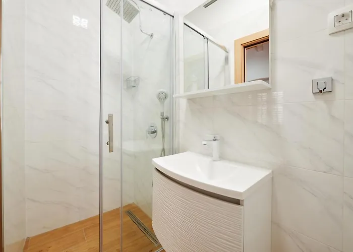 Bed & Breakfast Tomy - Katy Trogir