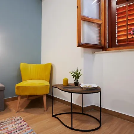 Tomy - Katy 3* Traù